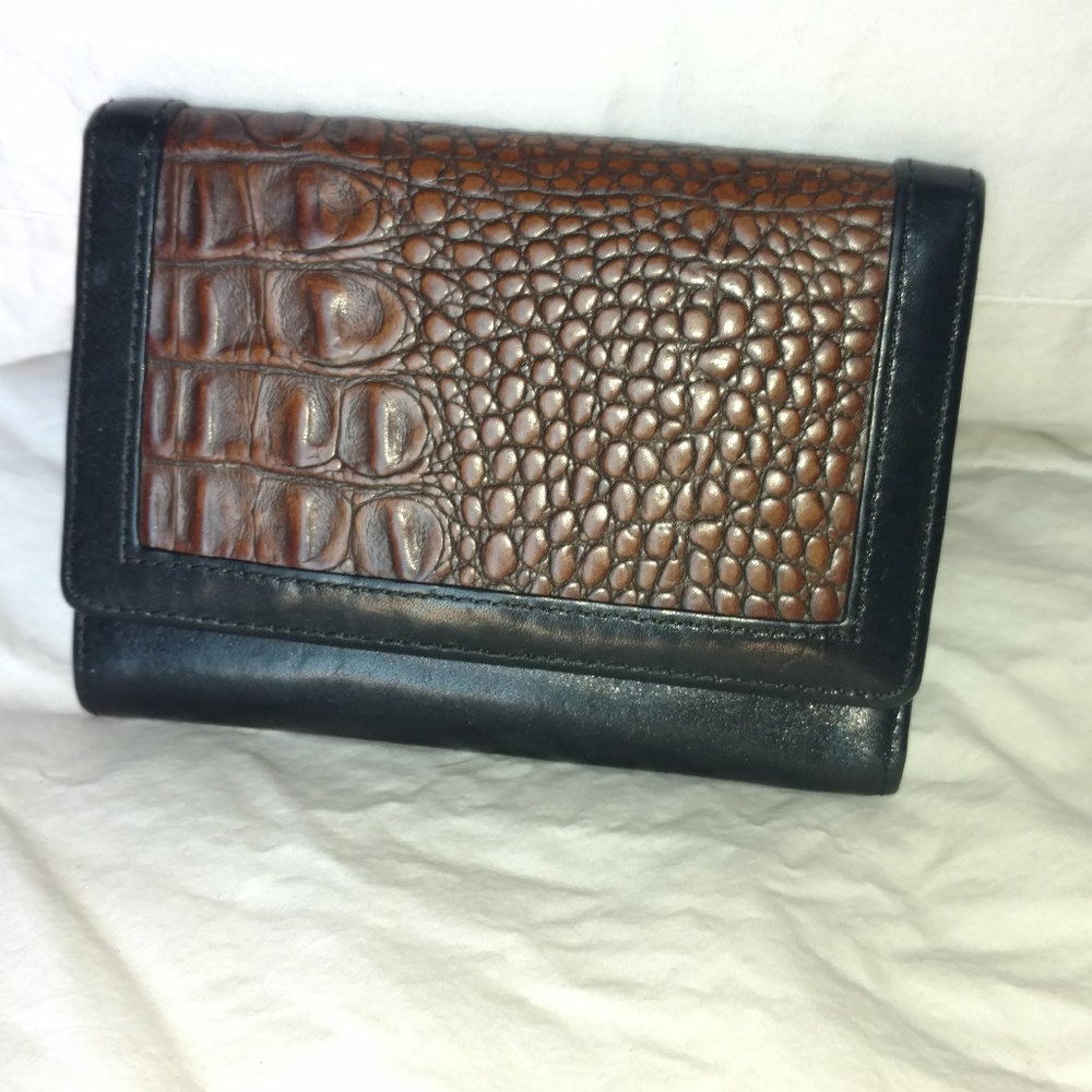 Brahmin Tuscan Leather small wallet